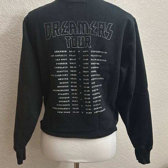 Hollister Dreamers Tour Sweatshirt - Picture 3 of 4